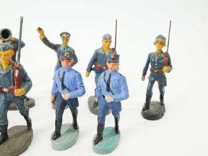 ELASTOLIN (Germany) :
Ensemble de 13 figurines...