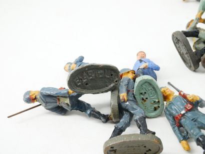 ELASTOLIN (Germany) :
Ensemble de 13 figurines...