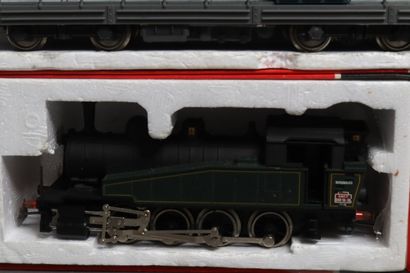 JOUEF HO
- Steam locomotive 040 TA ref 8292,...