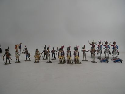 STARLUX:
Painted lead set including 4 riders...