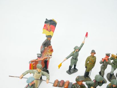 LINEOL (Germany):
Set of 33 painted composition...