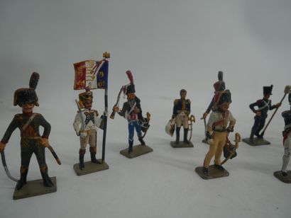 STARLUX:
Painted lead set including 4 riders...