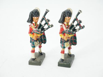 CHIALU (Luigi Chiapa) (Italy) and DURSO (Belgium)...