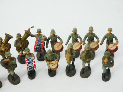ELASTOLIN (Germany):
Set of 19 painted composition...