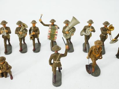 ELASTOLIN (Germany):
Set of 18 painted composition...