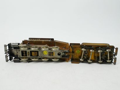 KTM (Japan) :
??? 0-8-0
Locomotive and tender...