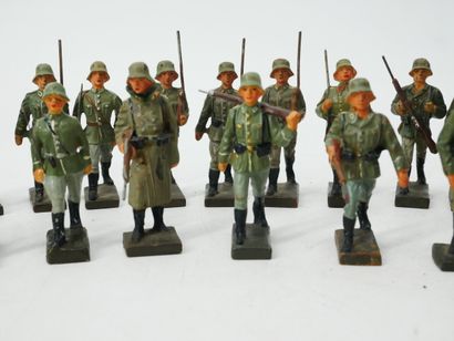LINEOL (Germany):
Set of 23 figures in painted...