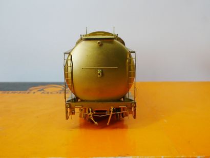 SAMHONG SA (Korea) :
Union Pacific 4-12-2
Metal...
