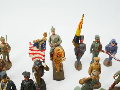 ELASTOLIN (Germany):
Set of 42 painted composition...