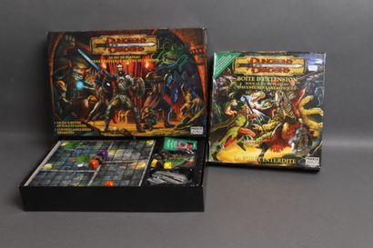 Board game :
Dungeons & Dragons board game...