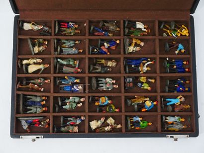 ELASTOLIN (Germany) :
Set of 55 small figures...