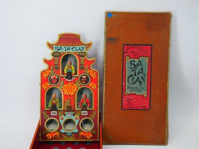 Le Bataclan
Chinese-style lithographed cardboard...