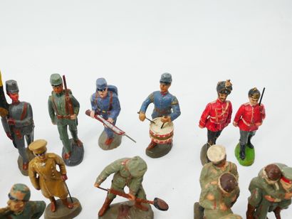 ELASTOLIN (Germany):
Set of 42 painted composition...