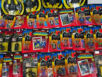 BATMAN, ERTL (USA) 
Lot of 26 painted metal...