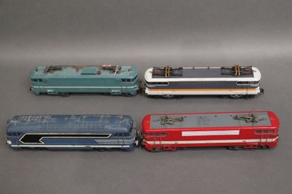 Set of 4 SNCF HO railcars: BB-9281, BB-25110,...