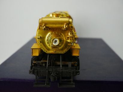 KTM (Japan) :
IHB 0-8-0
Metal locomotive...