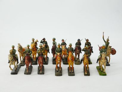 ELASTOLIN (Germany):
Set of 15 figures in...