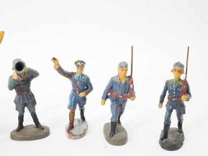 ELASTOLIN (Germany) :
Ensemble de 13 figurines...