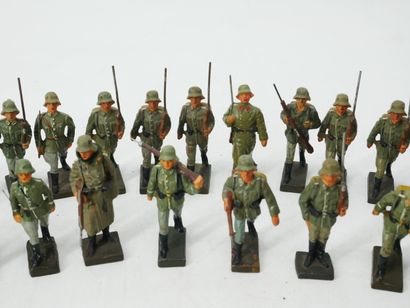 LINEOL (Germany):
Set of 23 figures in painted...