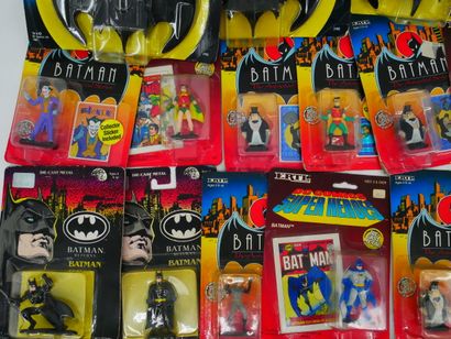 BATMAN, ERTL (USA) 
Lot of 26 painted metal...