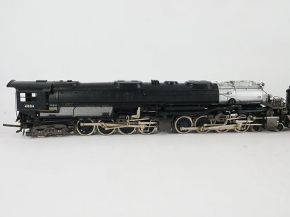 KTM (Japan) 
Southern Pacific 4-8-8-4
Locomotive...