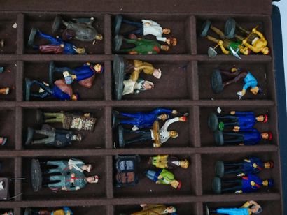 ELASTOLIN (Germany) :
Set of 55 small figures...