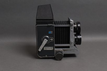 MAMIYA
Camera model C33 Professional with...