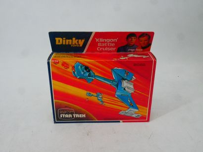 STAR TREK 
Lot including: 
- USS ENTERPRISE...