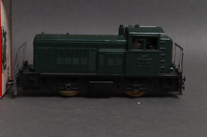 JOUEF HO
- Steam locomotive 040 TA ref 8292,...