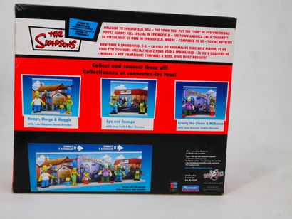 THE SIMPSONS and Miscellaneous
Lot including:
-...