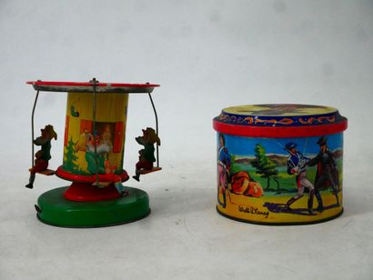 Lot including : 
- 1 ERHU PLAYER articulated...