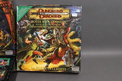 Board game :
Dungeons & Dragons board game...