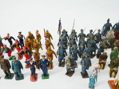 Set of painted lead figurines representing:...