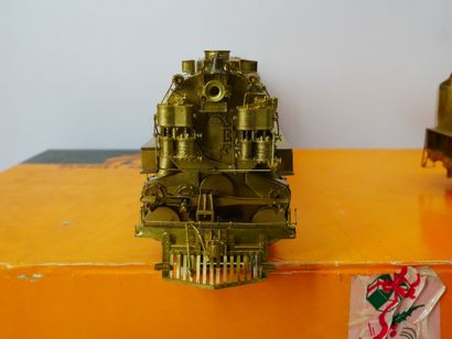 SAMHONG SA (Korea) :
Union Pacific 4-12-2
Metal...