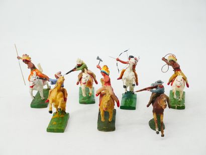 TIPPLE-TOPPLE (Austria):
Set of 6 figures...