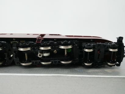 KMT (Japan):
Pennsylvania GG-1
Metal locomotive.
Electric...