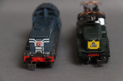 JOUEF (HO)
Two SNCF locomotives BB-12079,...