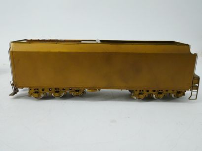 DMC (Korea) :
UNION PACIFIC 2-8-8-2
Metal...