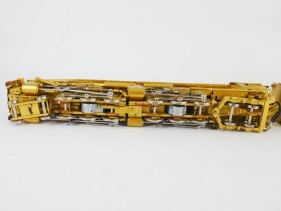 Union Pacific Challenger 4-6-6-4.
Unpainted...