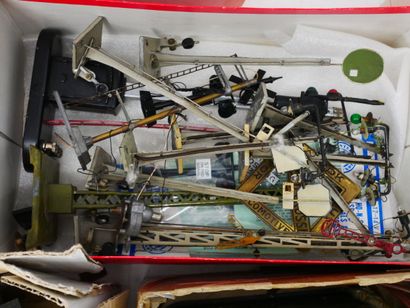 Lot including traffic signs, painted metal...