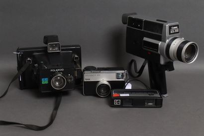 Lot :
- POLAROID
Camera model EE66
- KODAK
Instamatic...