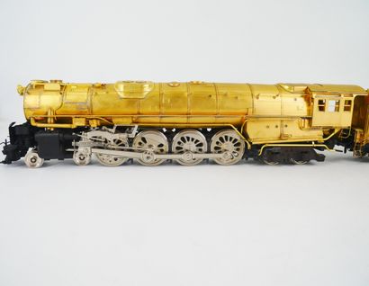 KTM (Japan) 
NYC 4-8-4 NIAGARA
Numbered 4185.
Unpainted...