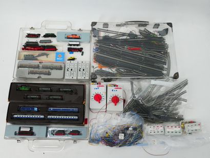MARKLIN and ROCO: 
Set of locomotives, freight...