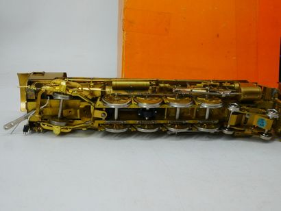 SAMHONG SA (Korea) :
CHESAPEAKE OHIO 4-8-2
Metal...
