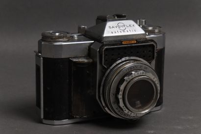 Lot :
- CORFIELD
Periflex model camera, obj....
