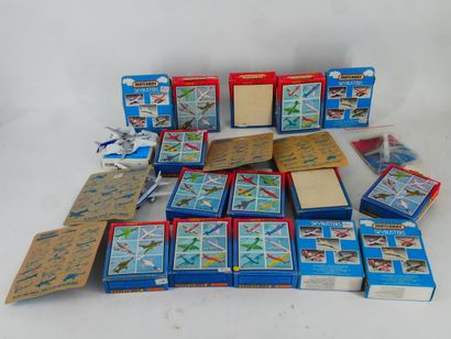 MATCHBOX :
Lot de 19 avions militaires et...