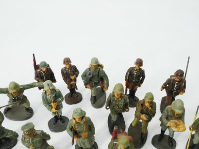 ELASTOLIN (Germany) : 
Set of 26 painted...