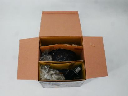 STAR TREK 
Lot including: 
- BORG SHIP, Collectors...
