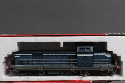 JOUEF HO
- Steam locomotive 040 TA ref 8292,...