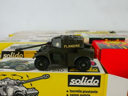 SOLIDO : 
Ensemble de 20 véhicules militaires...